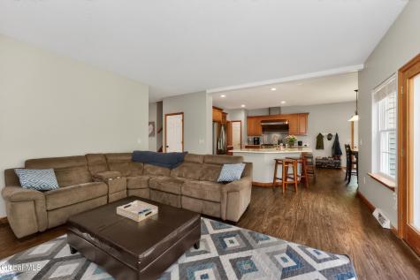 11 Quincy Lane Queensbury NY 12804