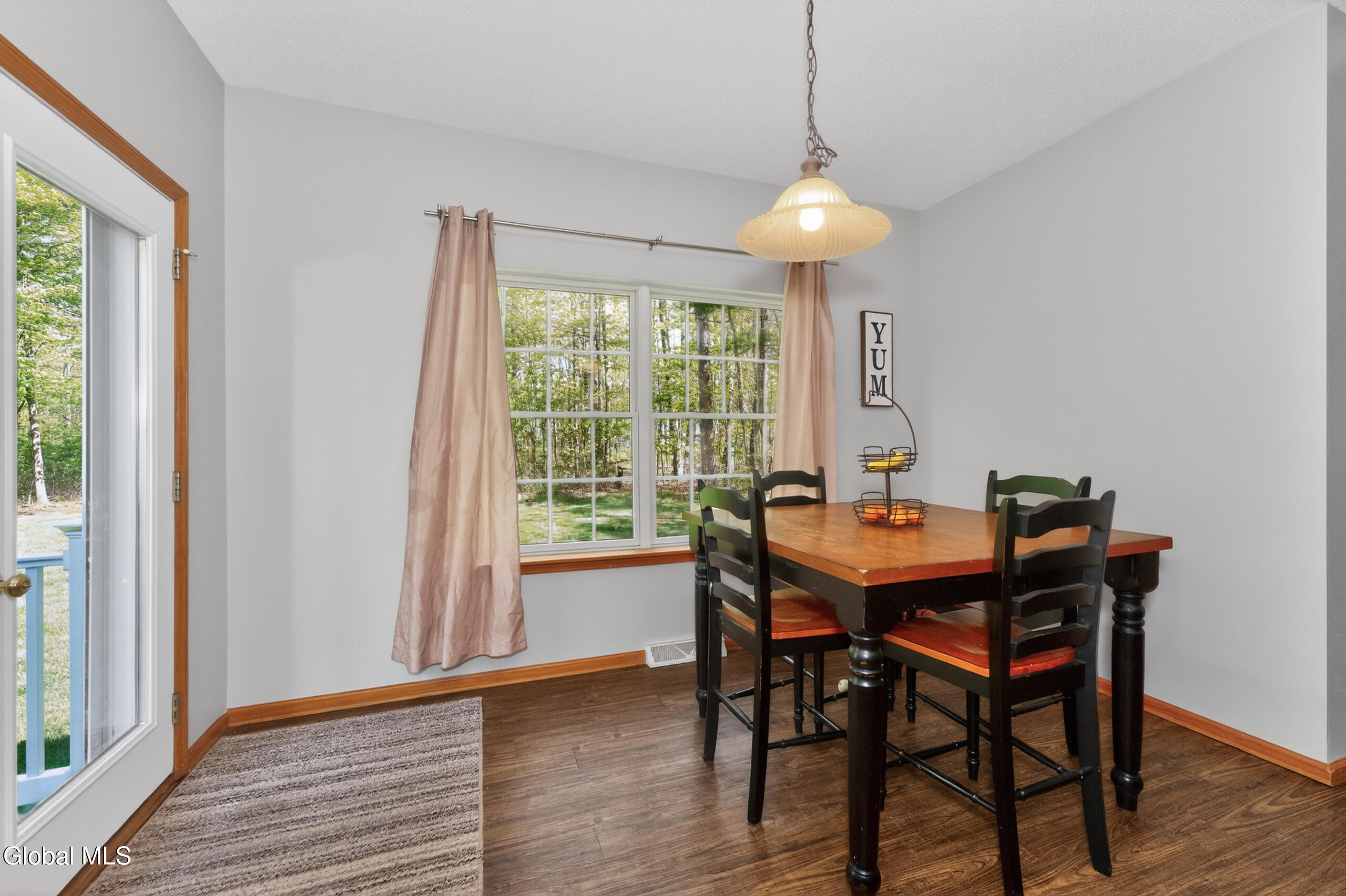 11 Quincy Lane Queensbury NY 12804