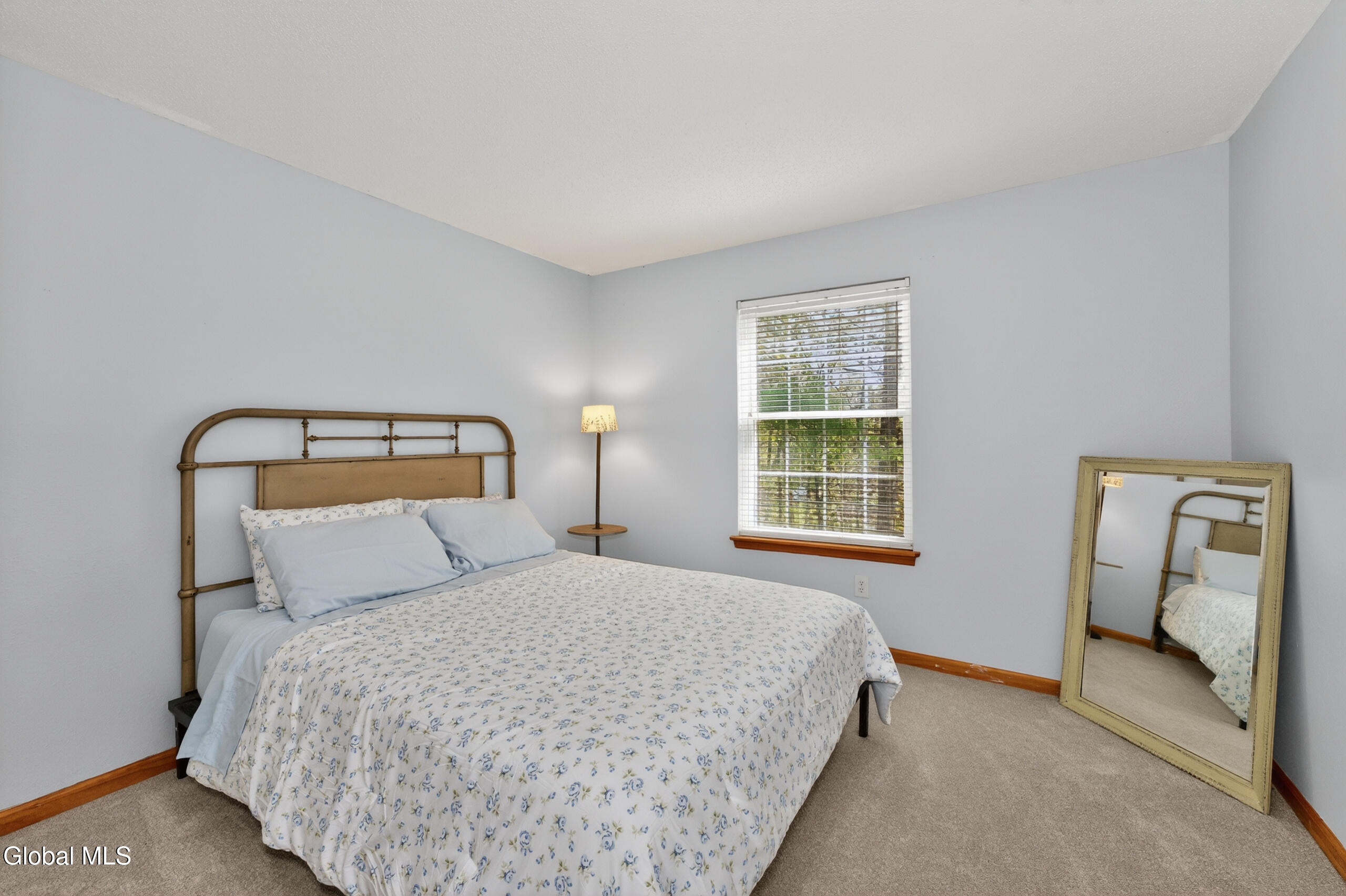 11 Quincy Lane Queensbury NY 12804
