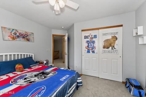 11 Quincy Lane Queensbury NY 12804