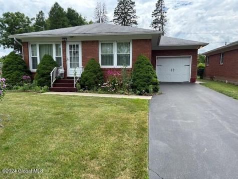 5 Tryon Court Albany NY 12203