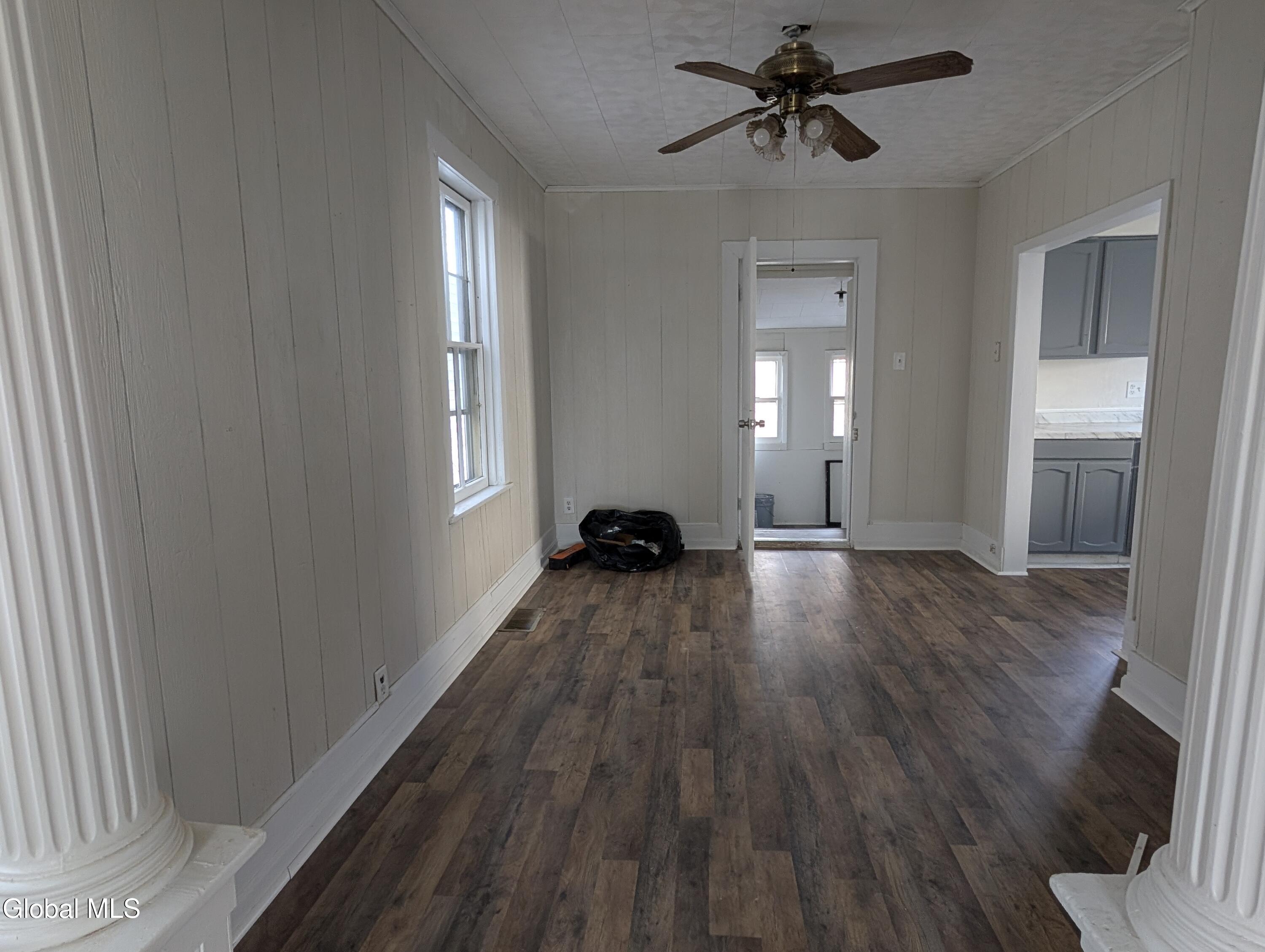 7 Baker Street Johnstown NY 12095