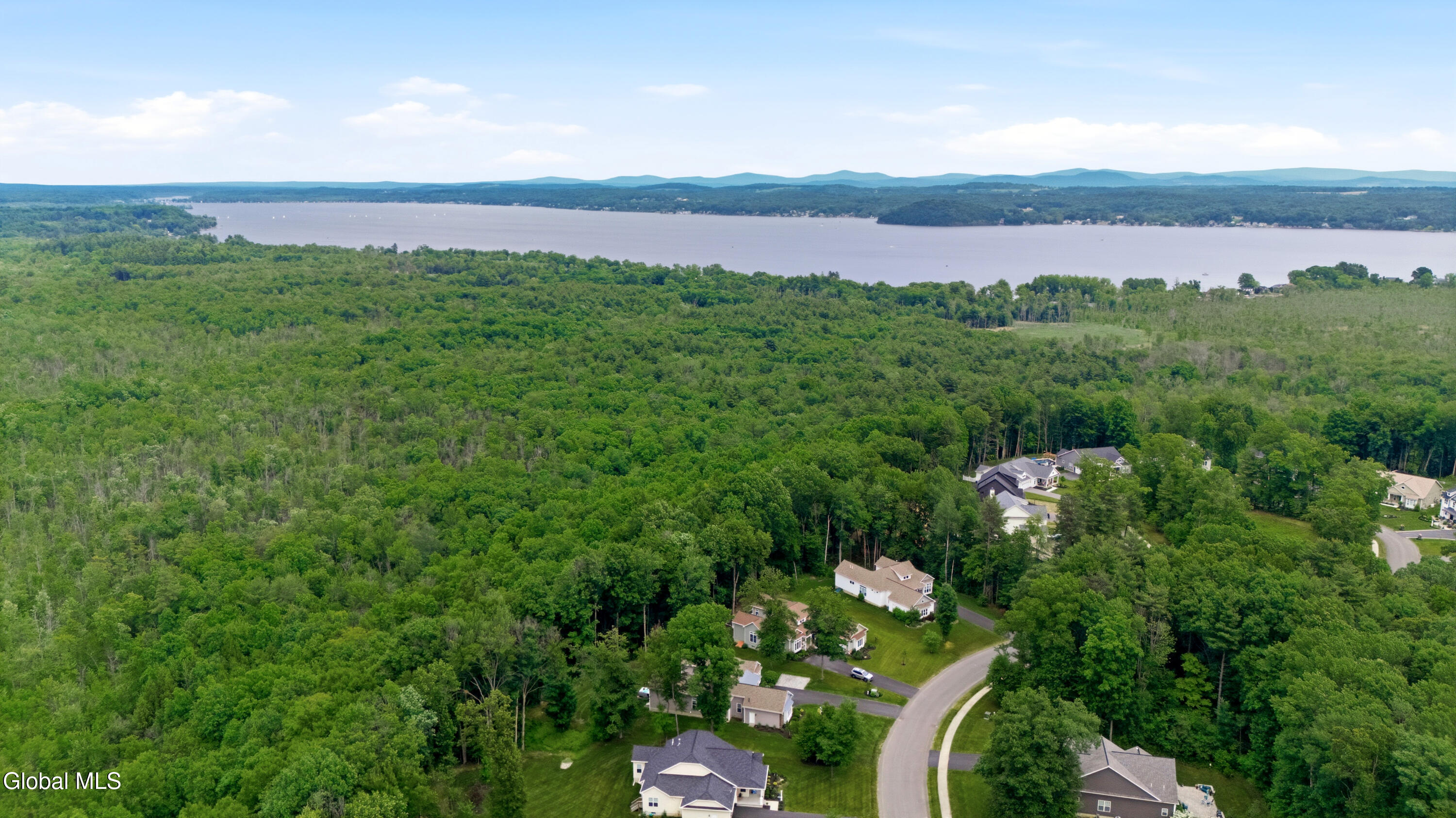 26 Yachtsman Way Malta NY 12020