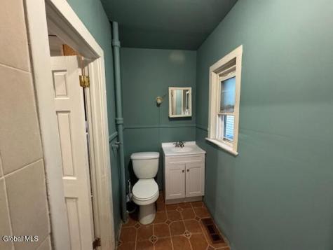 17 Grove Avenue Albany NY 12208