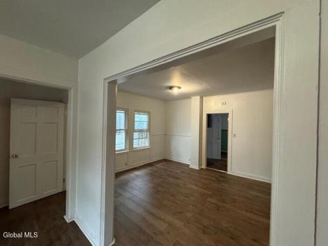 17 Grove Avenue Albany NY 12208