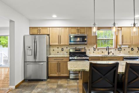 13 Tamian Pass Ballston Lake NY 12019