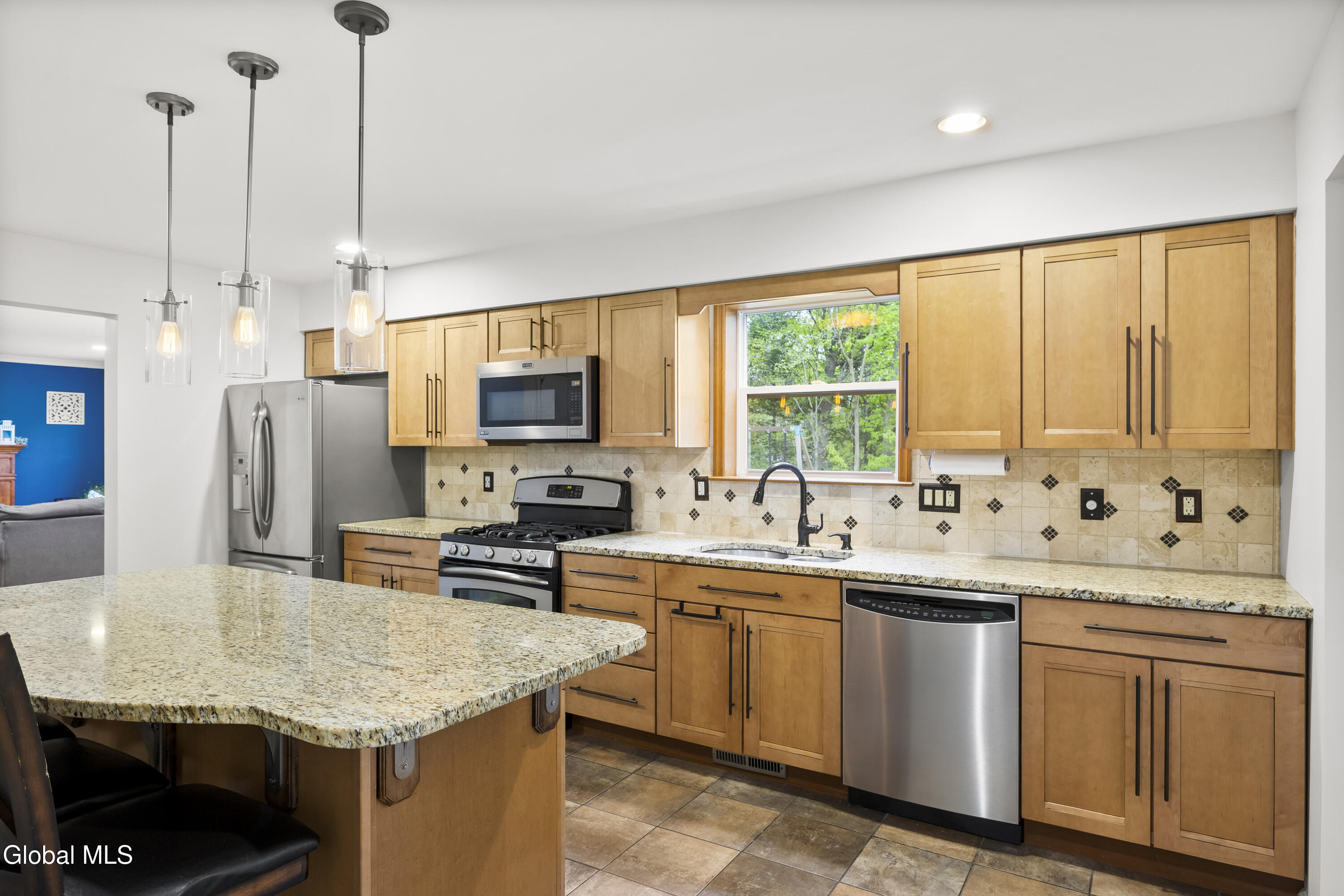 13 Tamian Pass Ballston Lake NY 12019