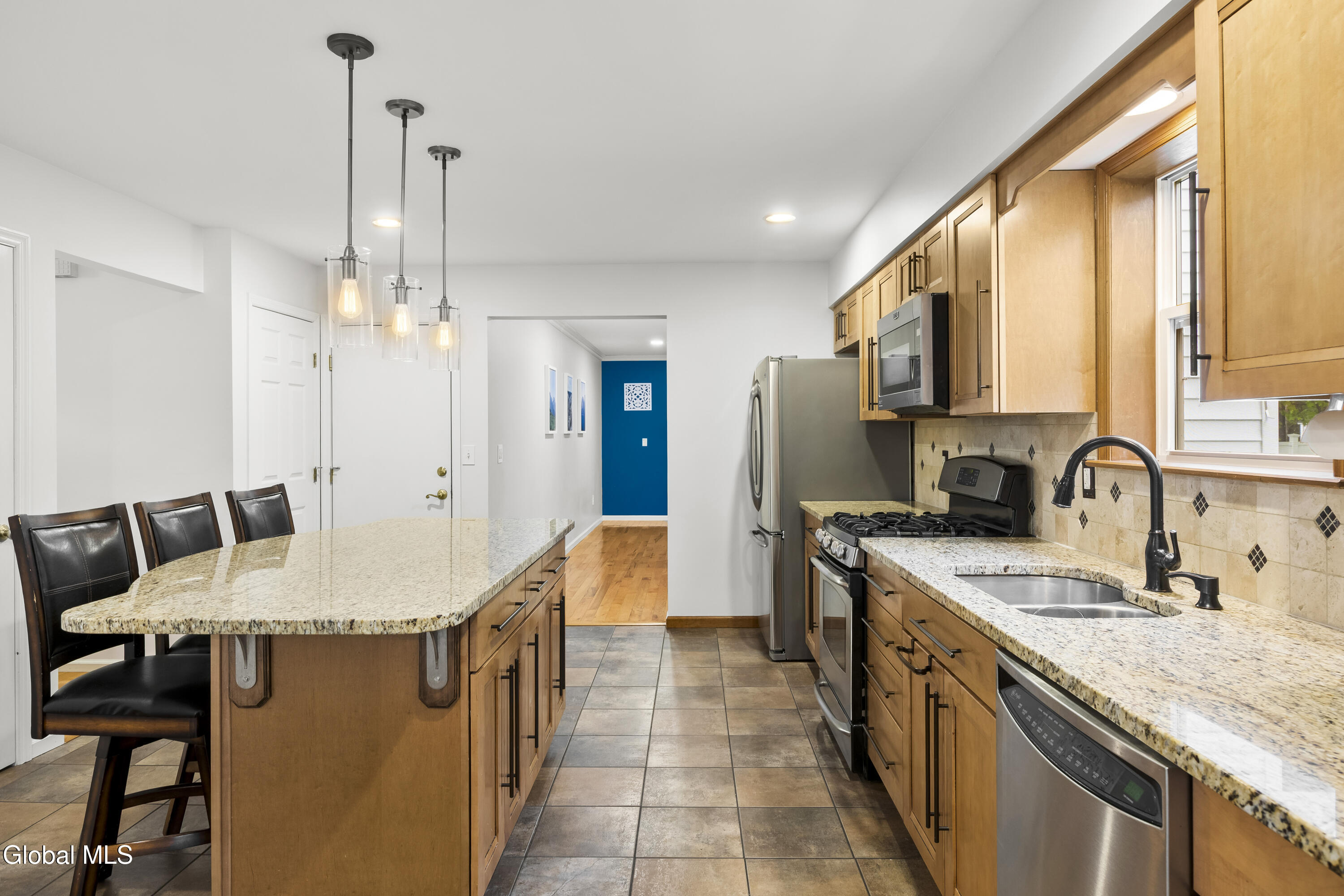 13 Tamian Pass Ballston Lake NY 12019