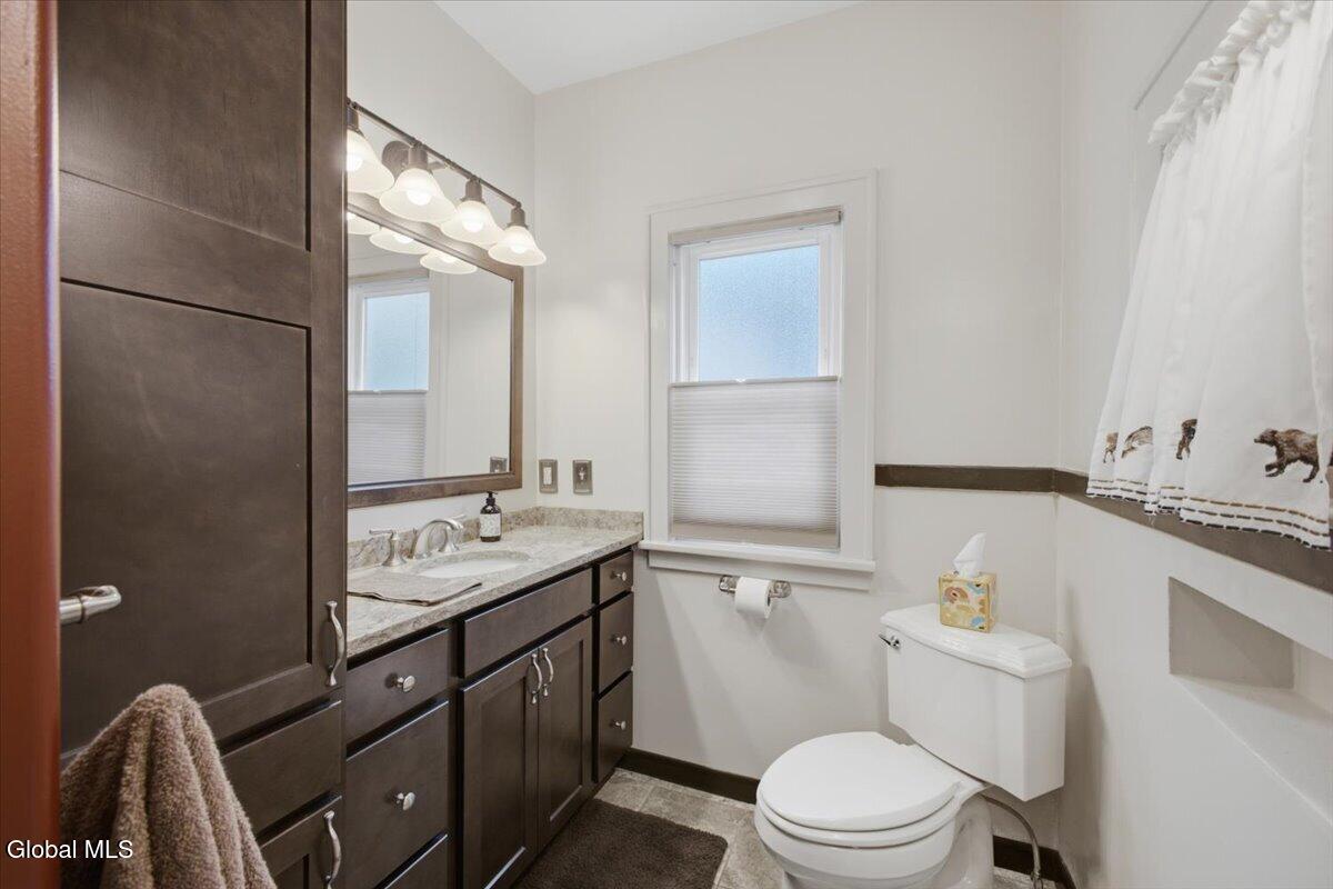 1240 Dean Street Niskayuna NY 12309