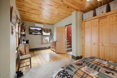1240 Dean Street Niskayuna NY 12309
