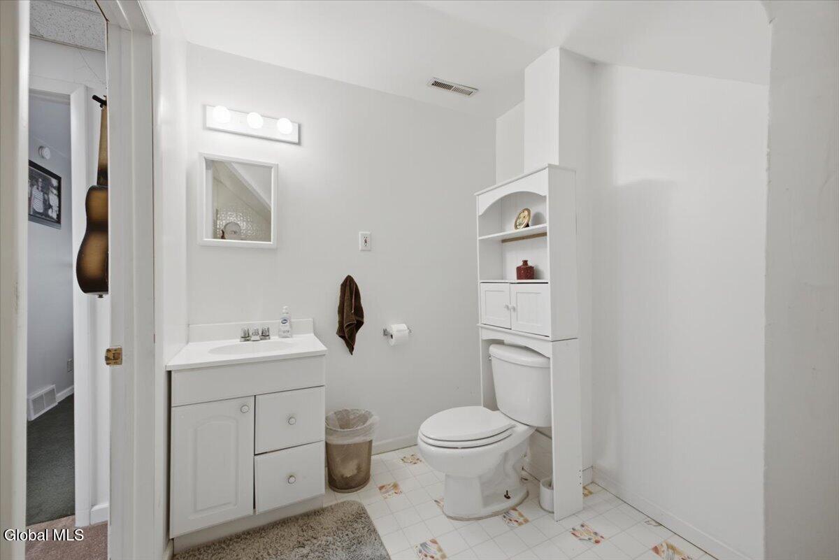 1240 Dean Street Niskayuna NY 12309