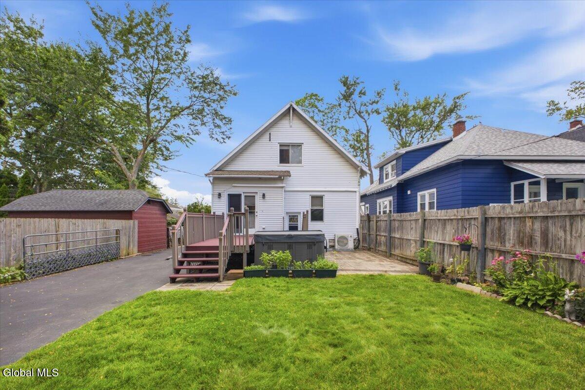 1240 Dean Street Niskayuna NY 12309