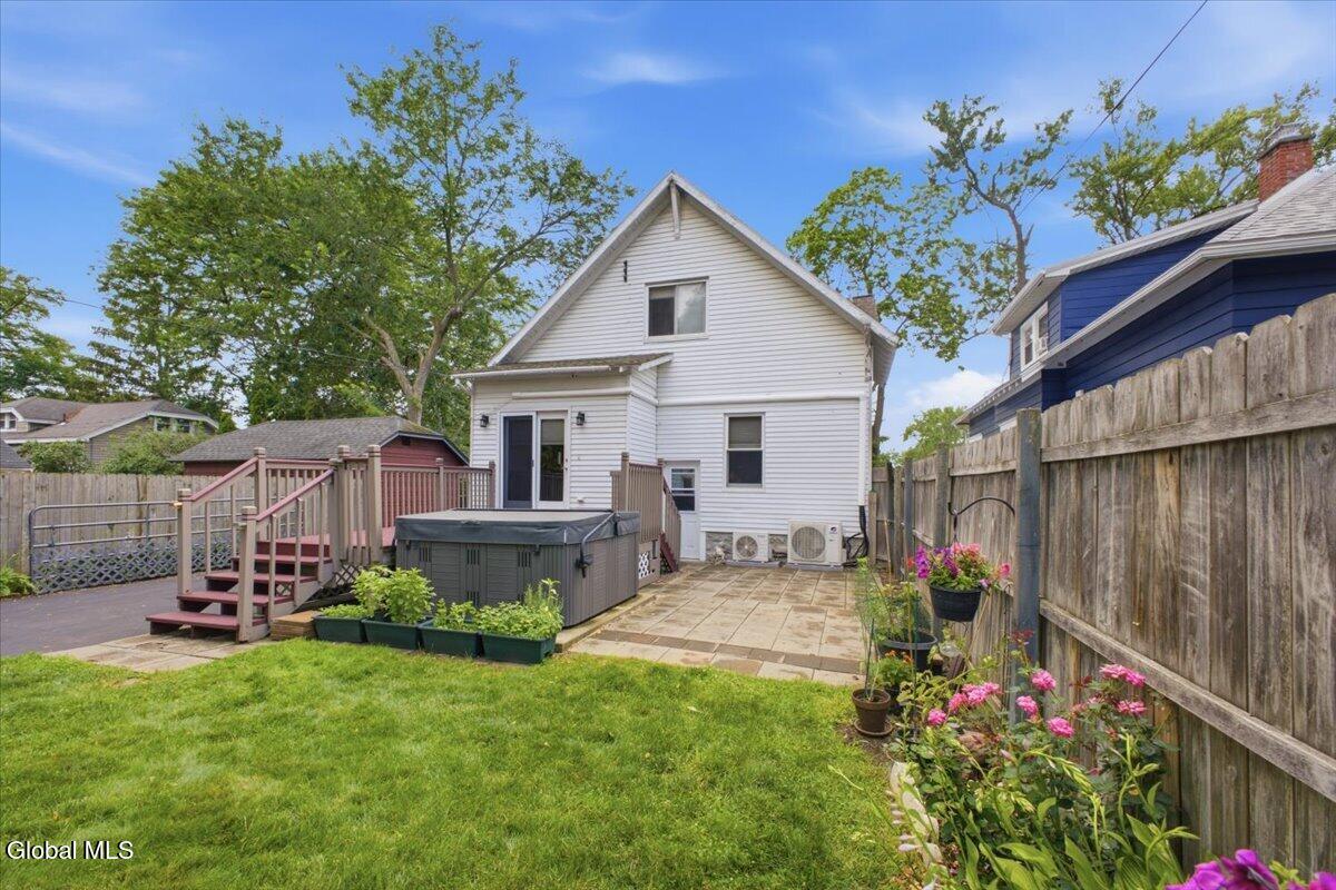1240 Dean Street Niskayuna NY 12309