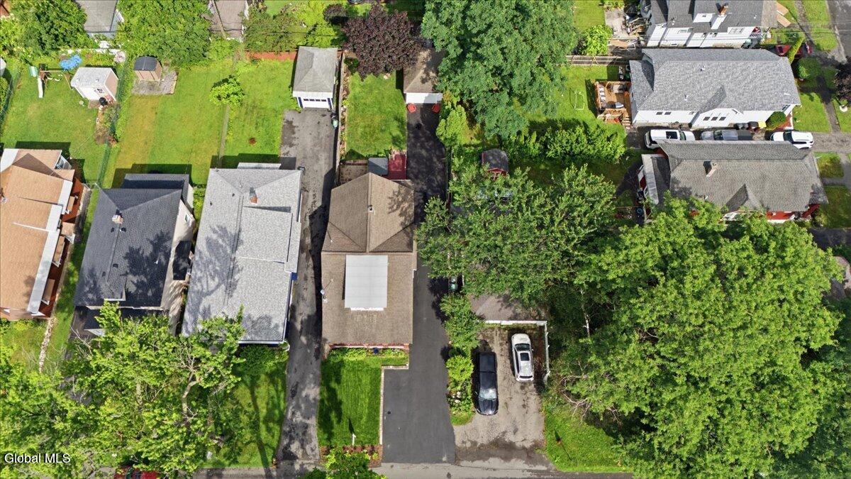 1240 Dean Street Niskayuna NY 12309