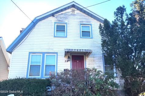 59 Glenwood Road Menands NY 12204