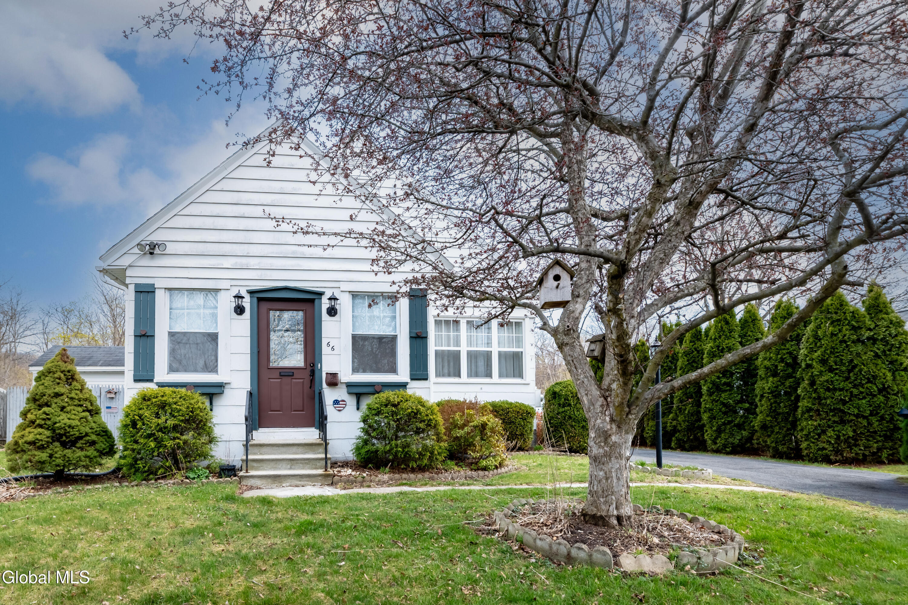 66 New Turnpike Road Troy NY 12182