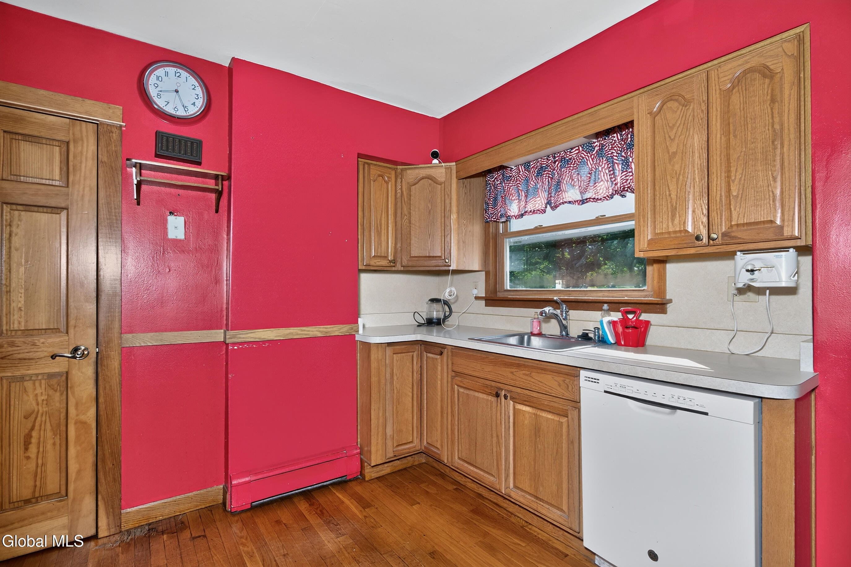 4116 Albany Street Schenectady NY 12304