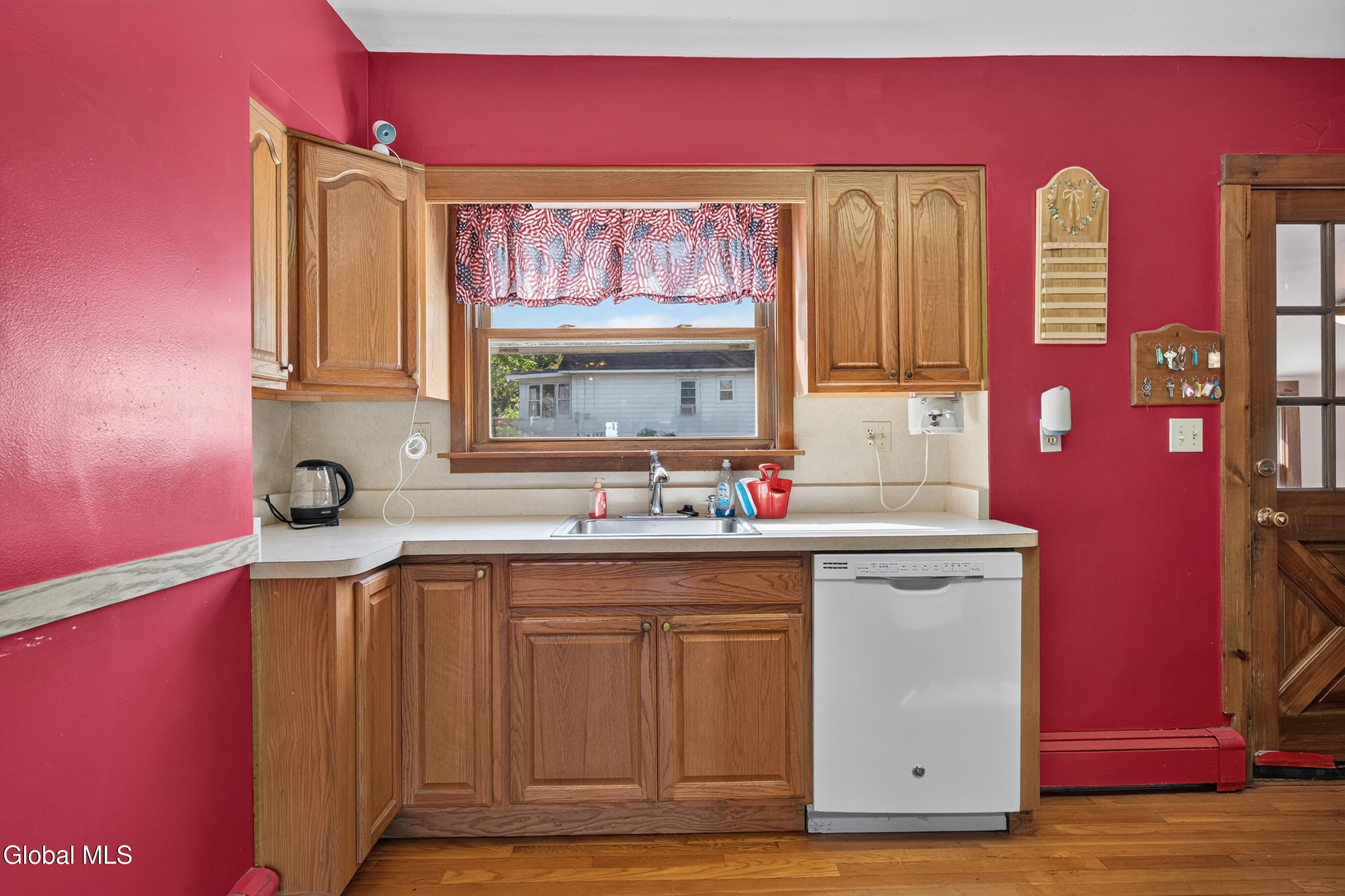 4116 Albany Street Schenectady NY 12304