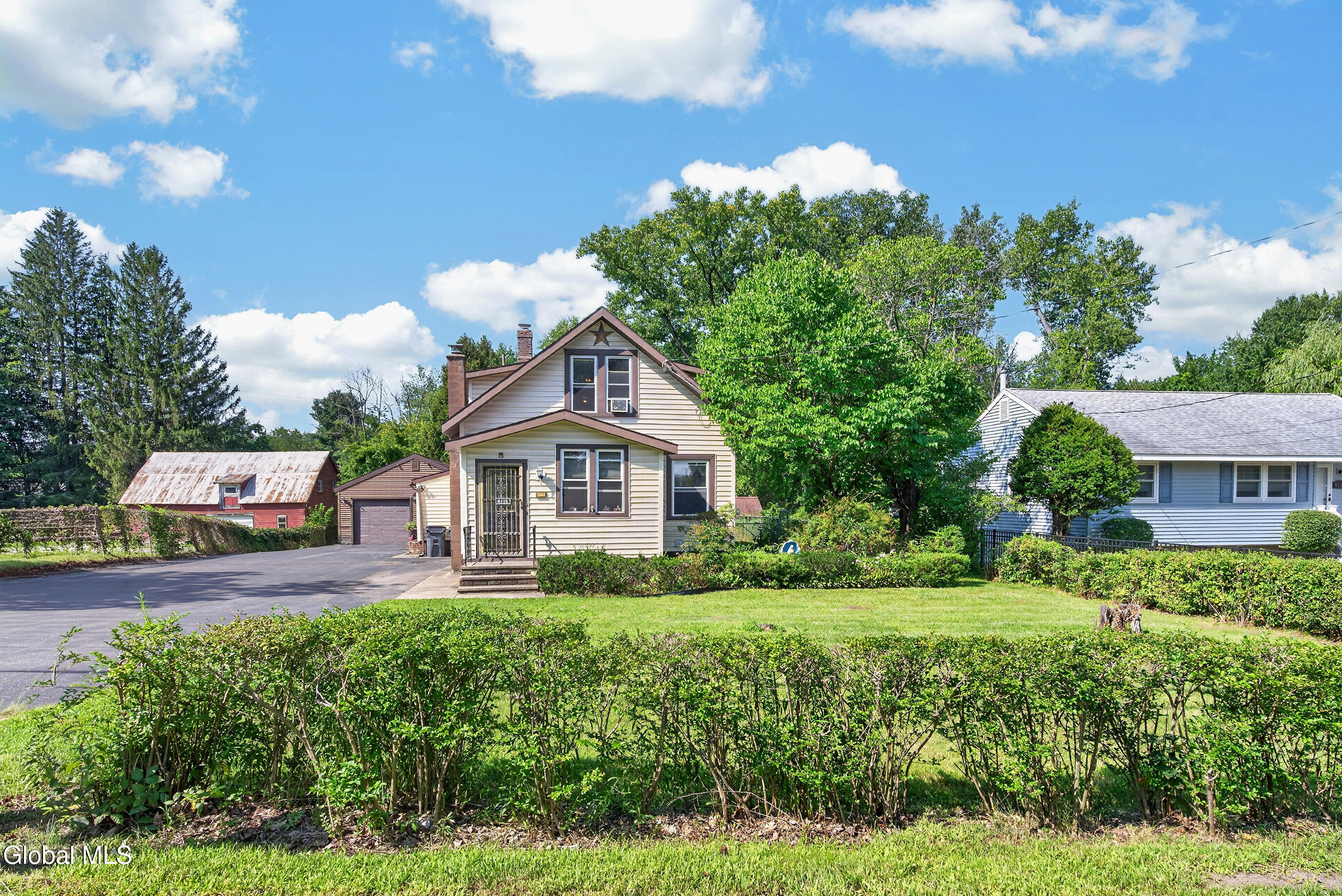 4116 Albany Street Schenectady NY 12304