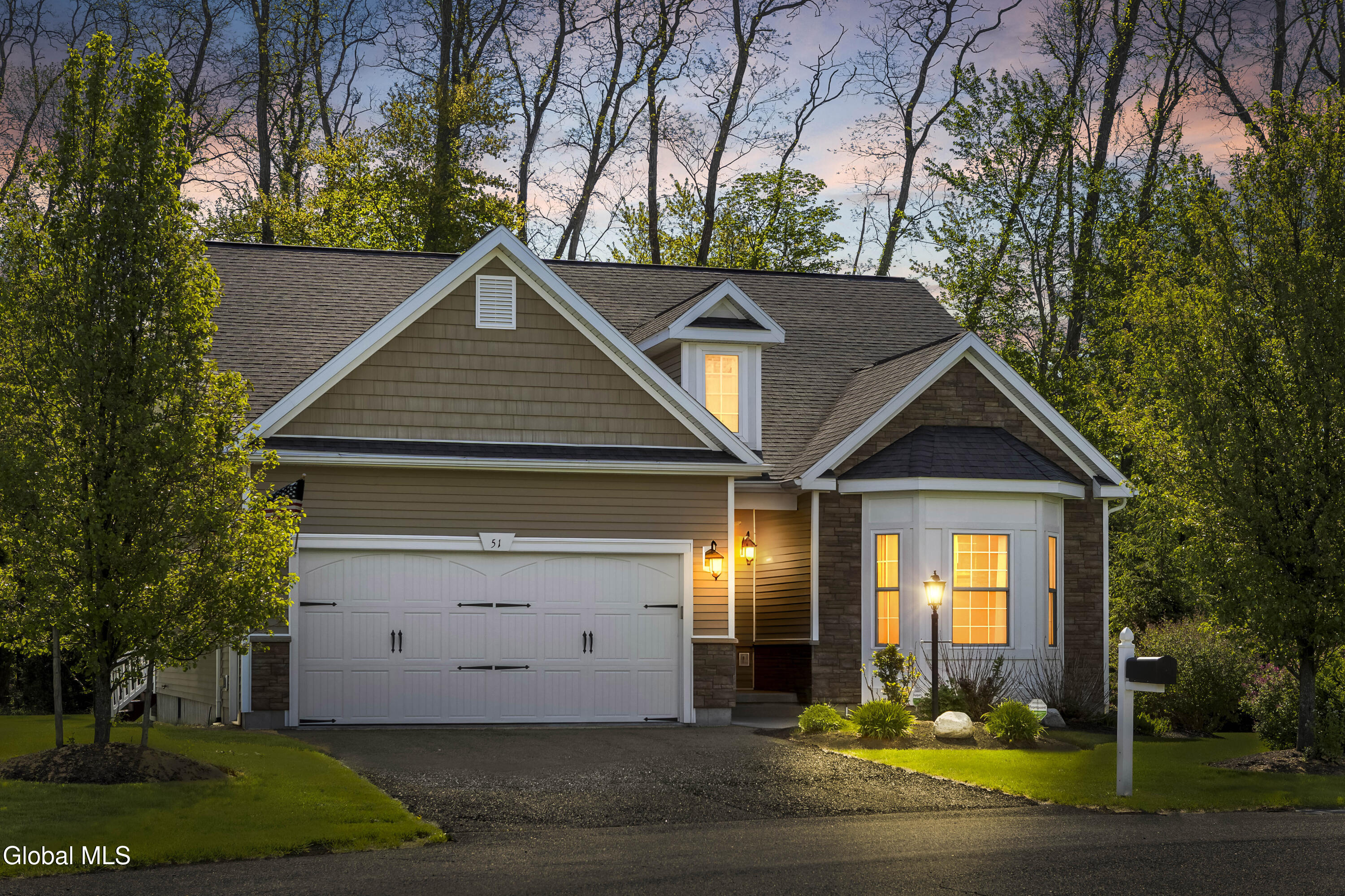 51 Flanders Lane Albany NY 12203