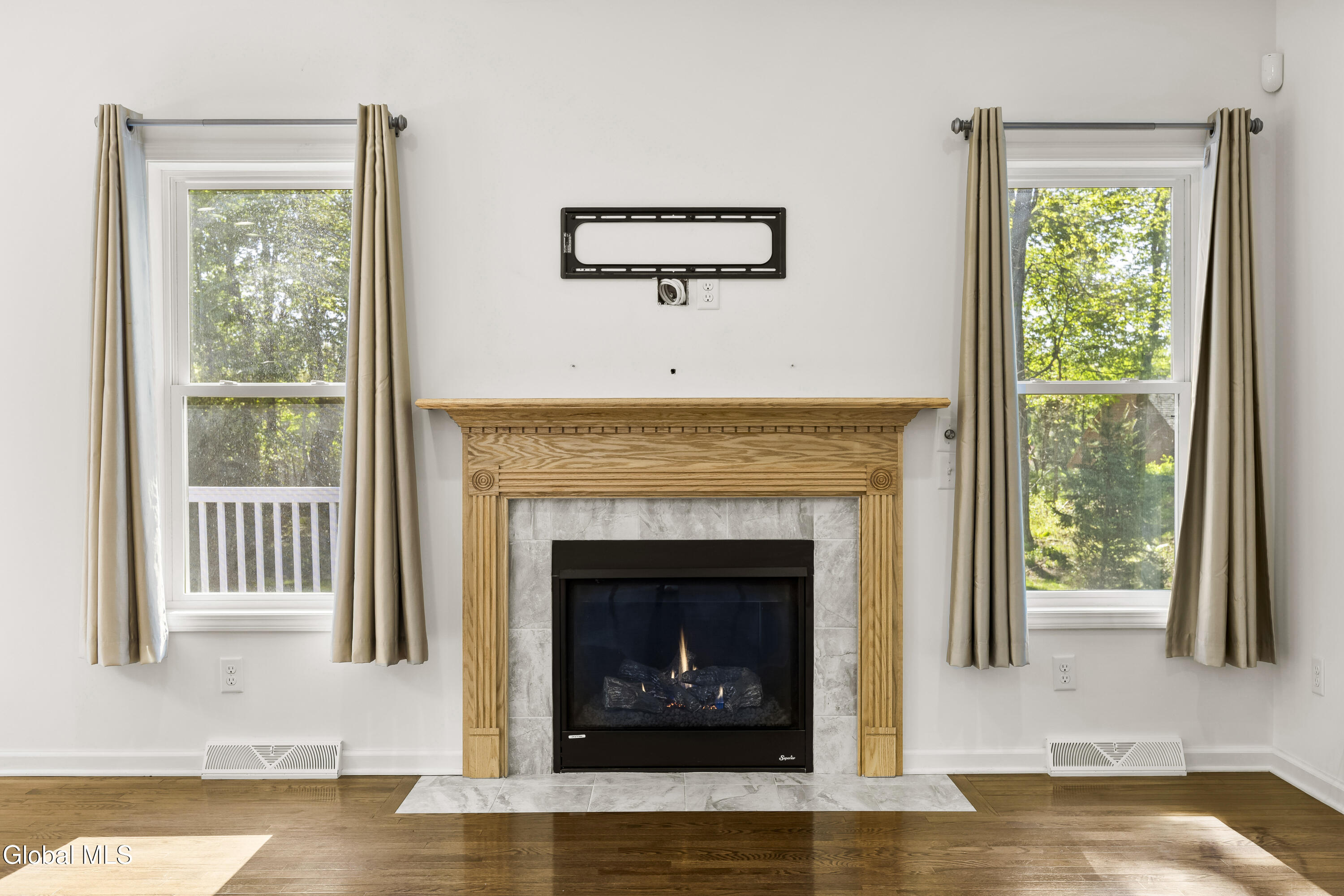 51 Flanders Lane Albany NY 12203