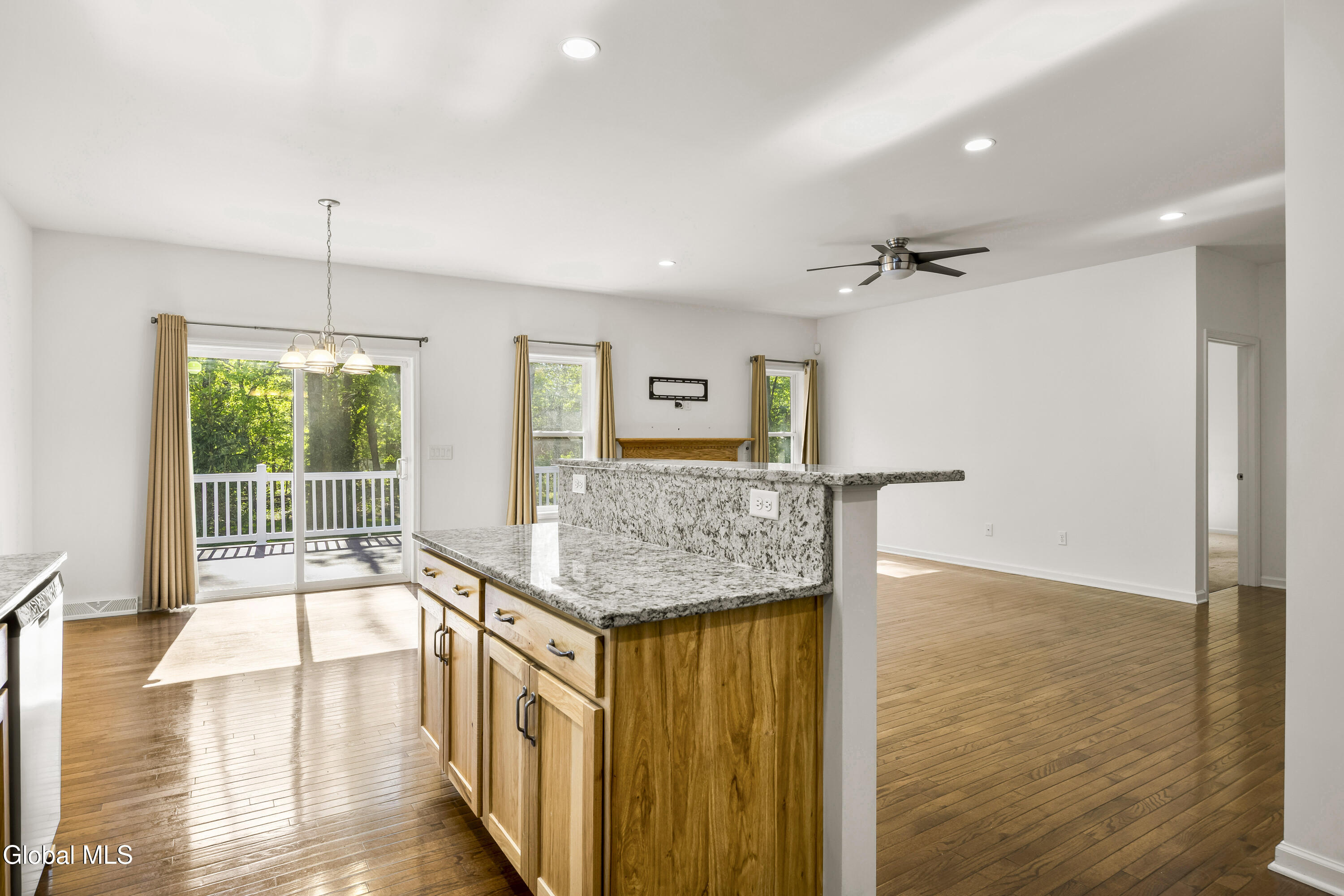 51 Flanders Lane Albany NY 12203