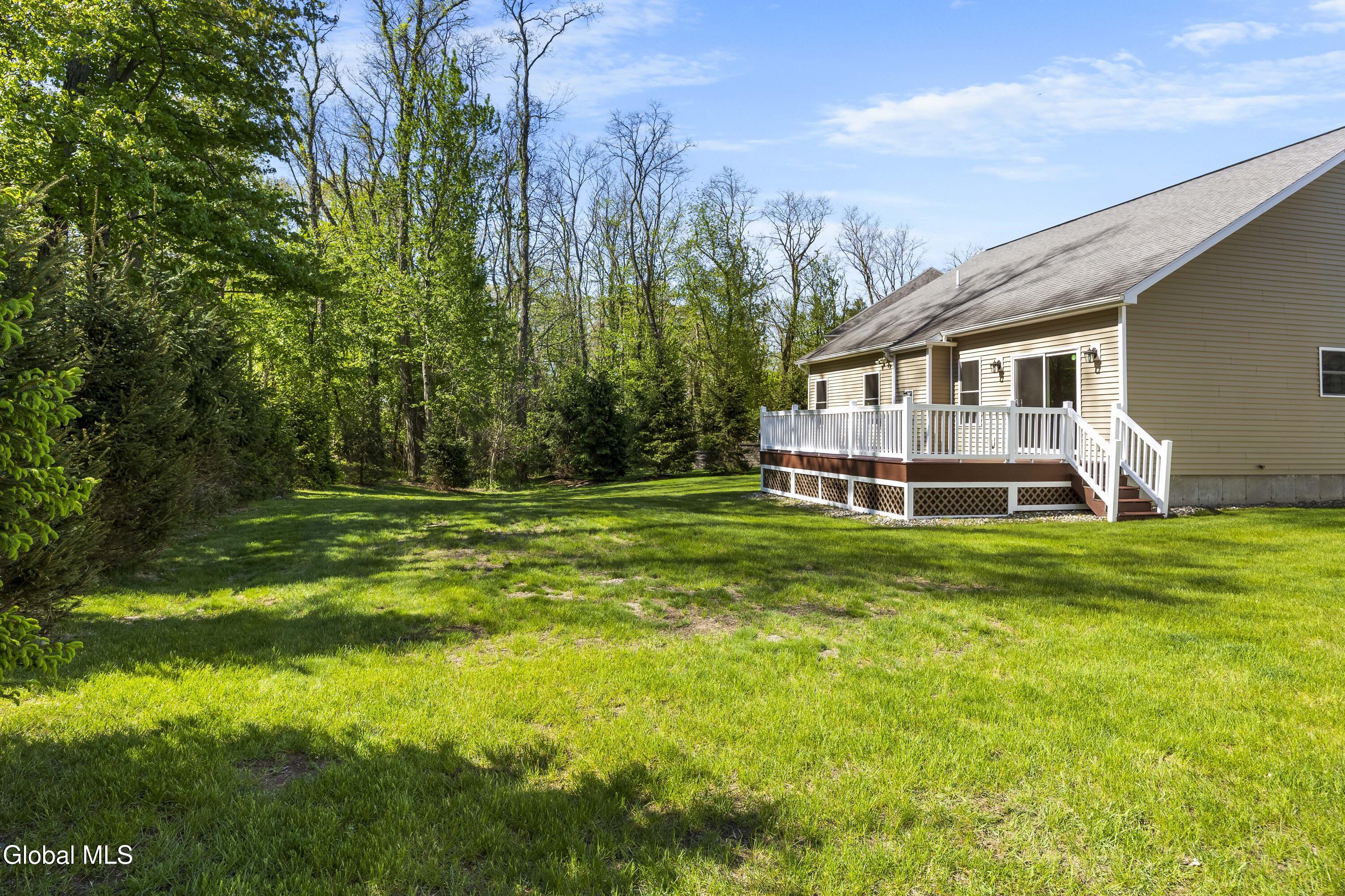 51 Flanders Lane Albany NY 12203