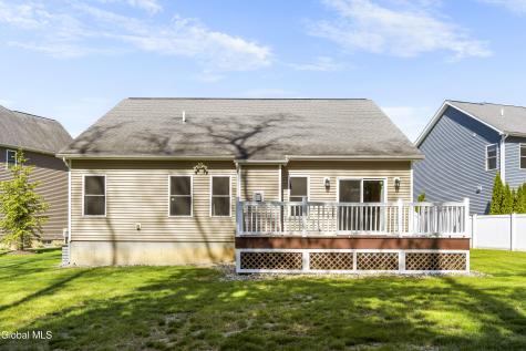 51 Flanders Lane Albany NY 12203