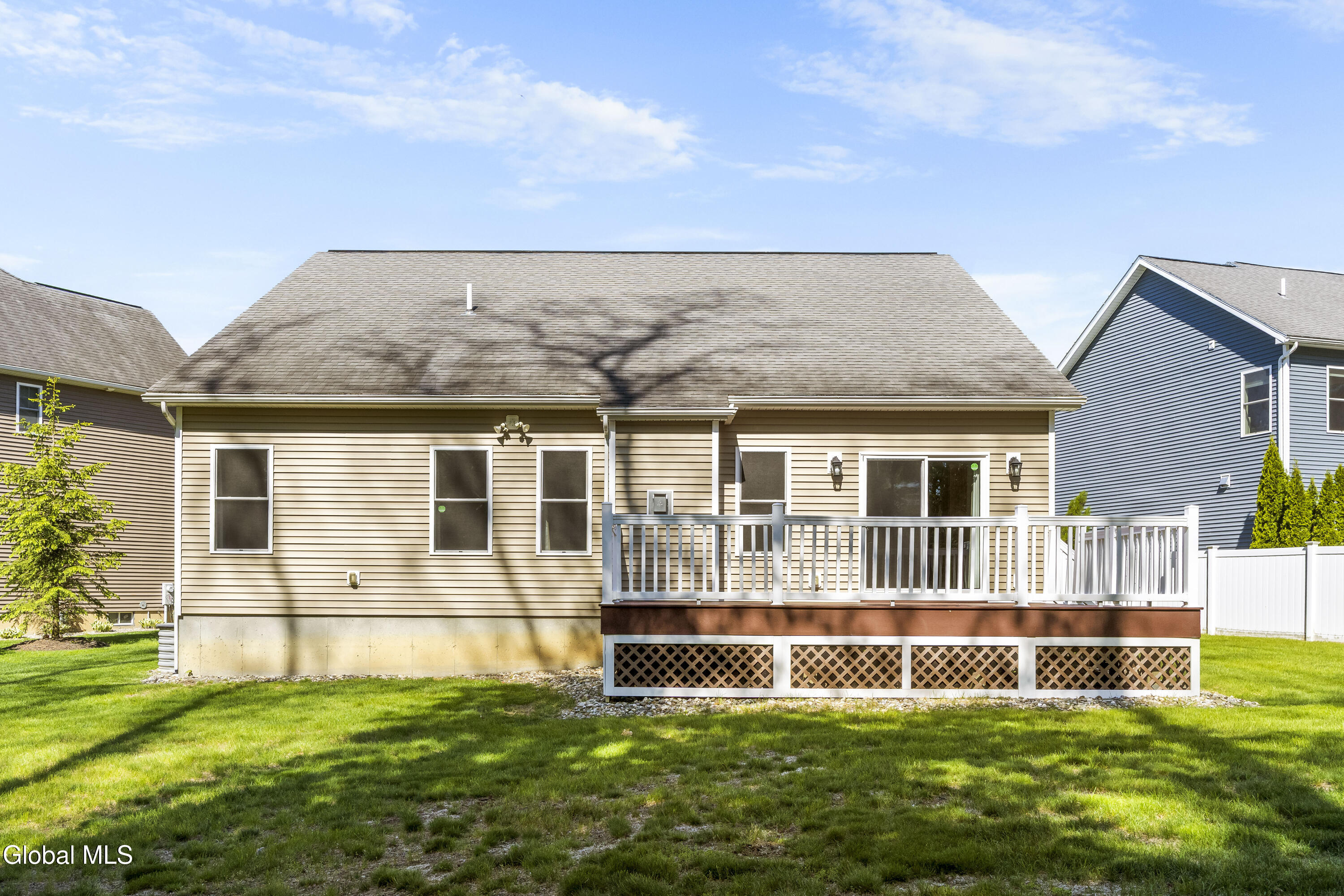 51 Flanders Lane Albany NY 12203