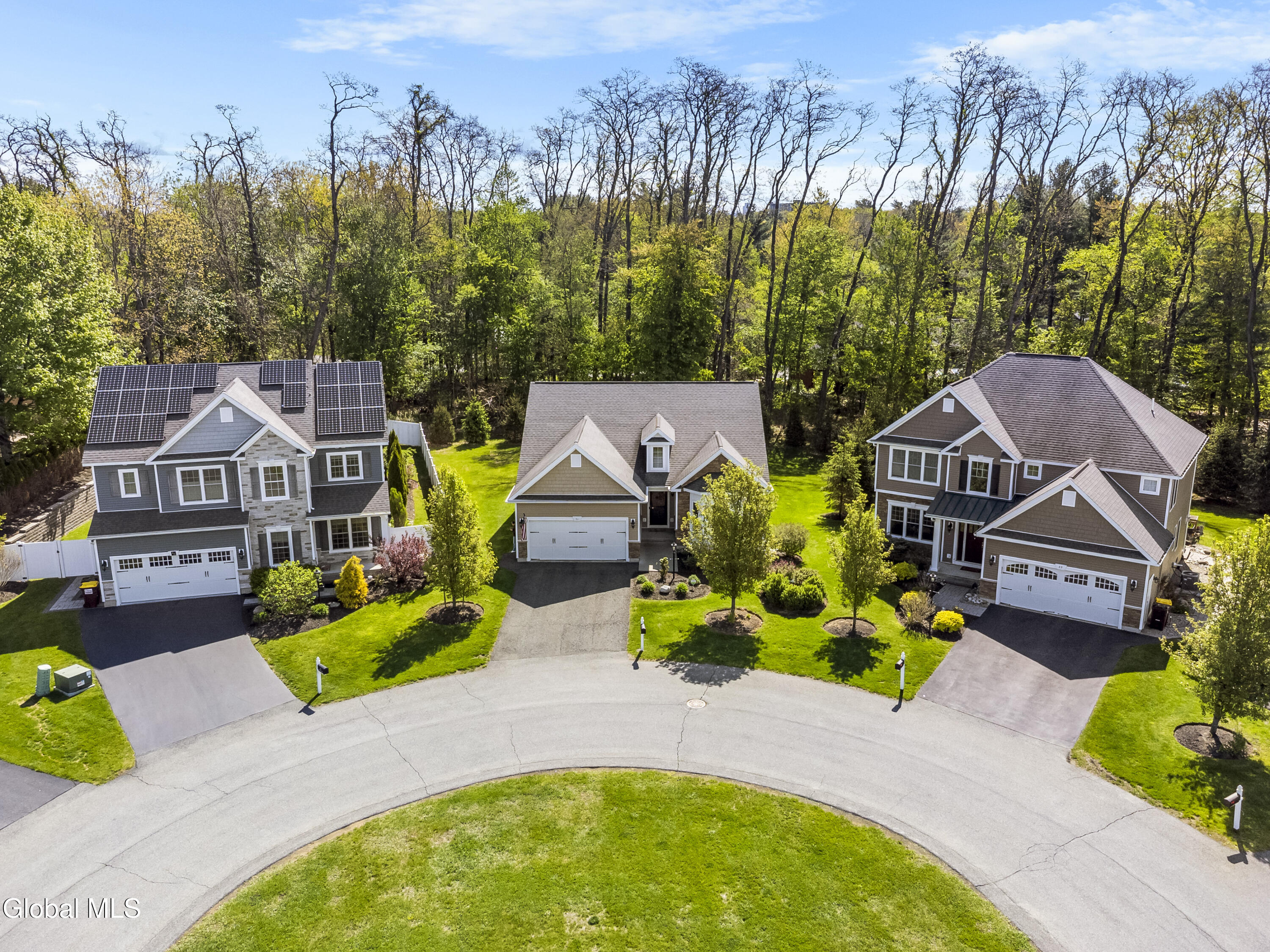 51 Flanders Lane Albany NY 12203