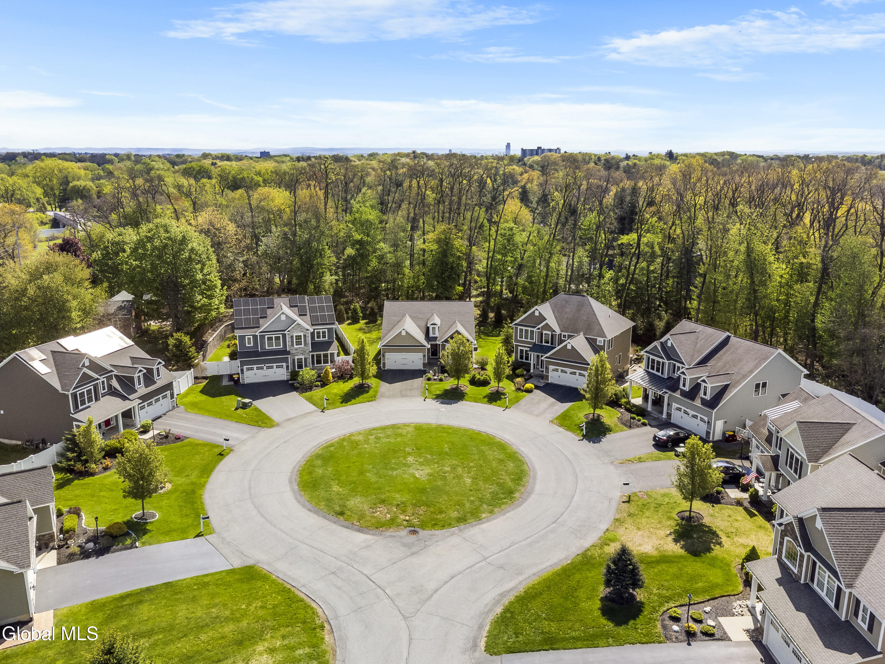 51 Flanders Lane Albany NY 12203