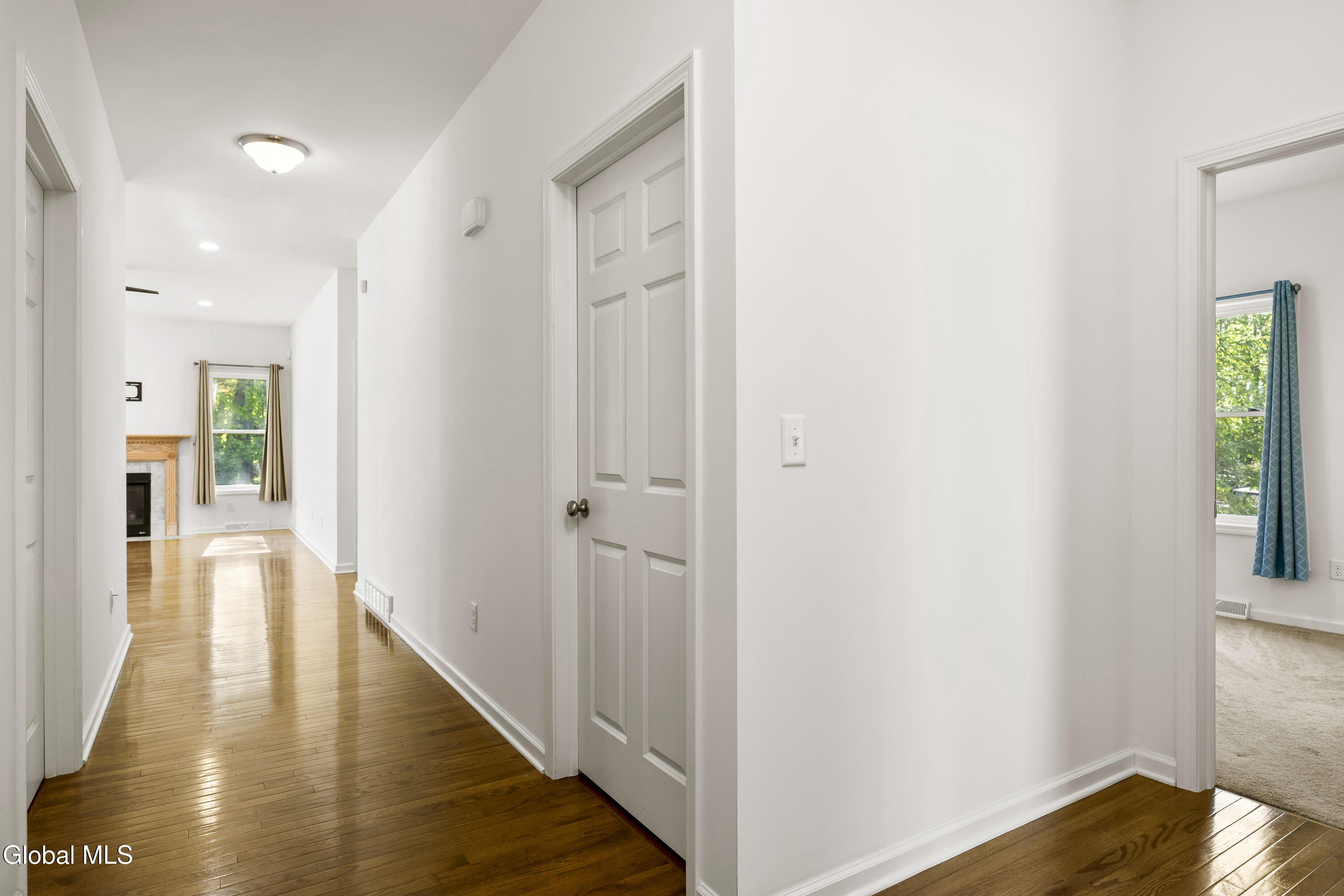 51 Flanders Lane Albany NY 12203