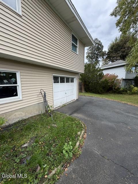 8 Gloria Drive Latham NY 12110