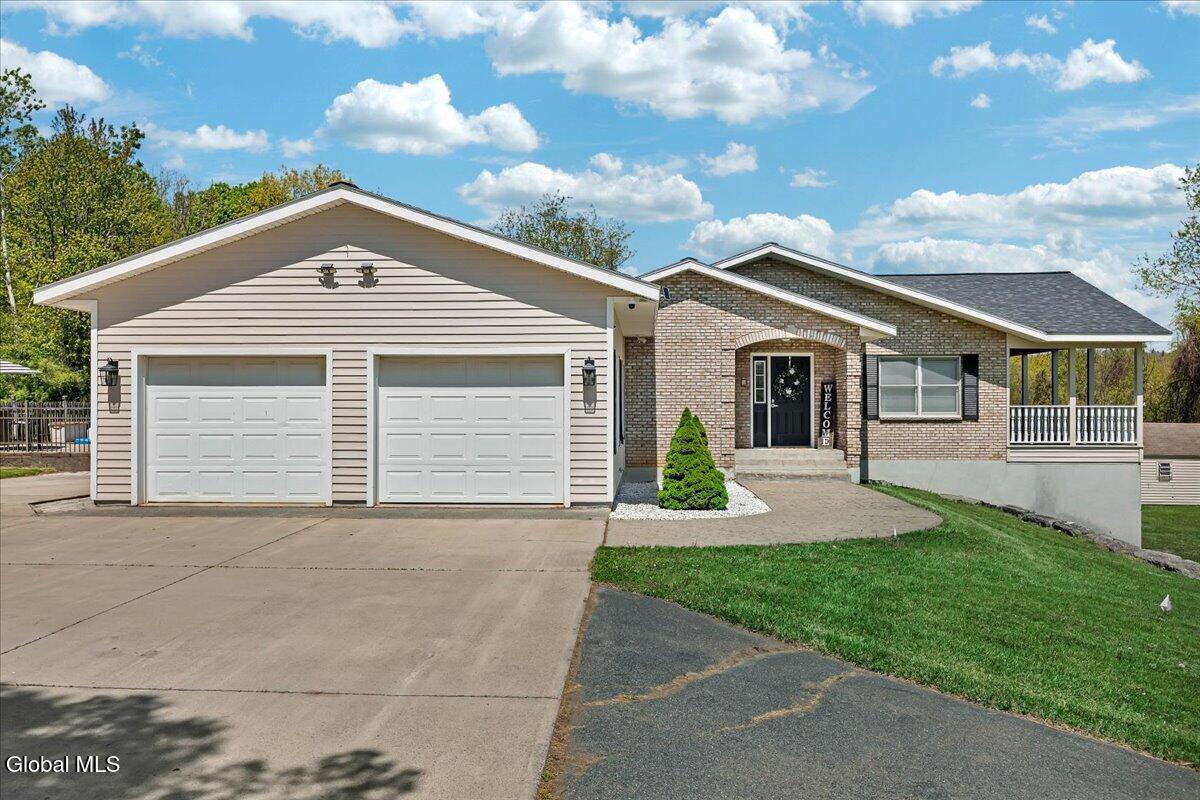 105 Wilrose Lane Troy NY 12180
