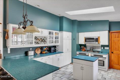 105 Wilrose Lane Troy NY 12180