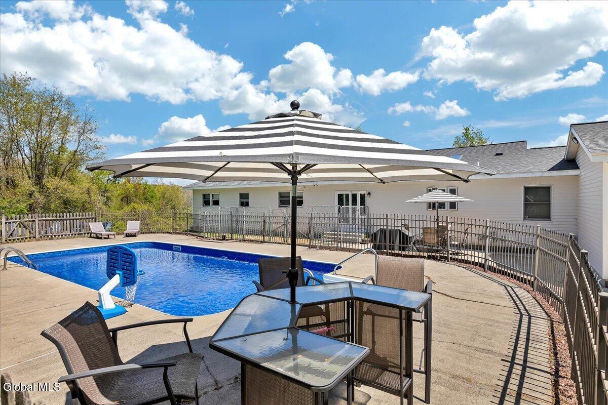 105 Wilrose Lane Troy NY 12180