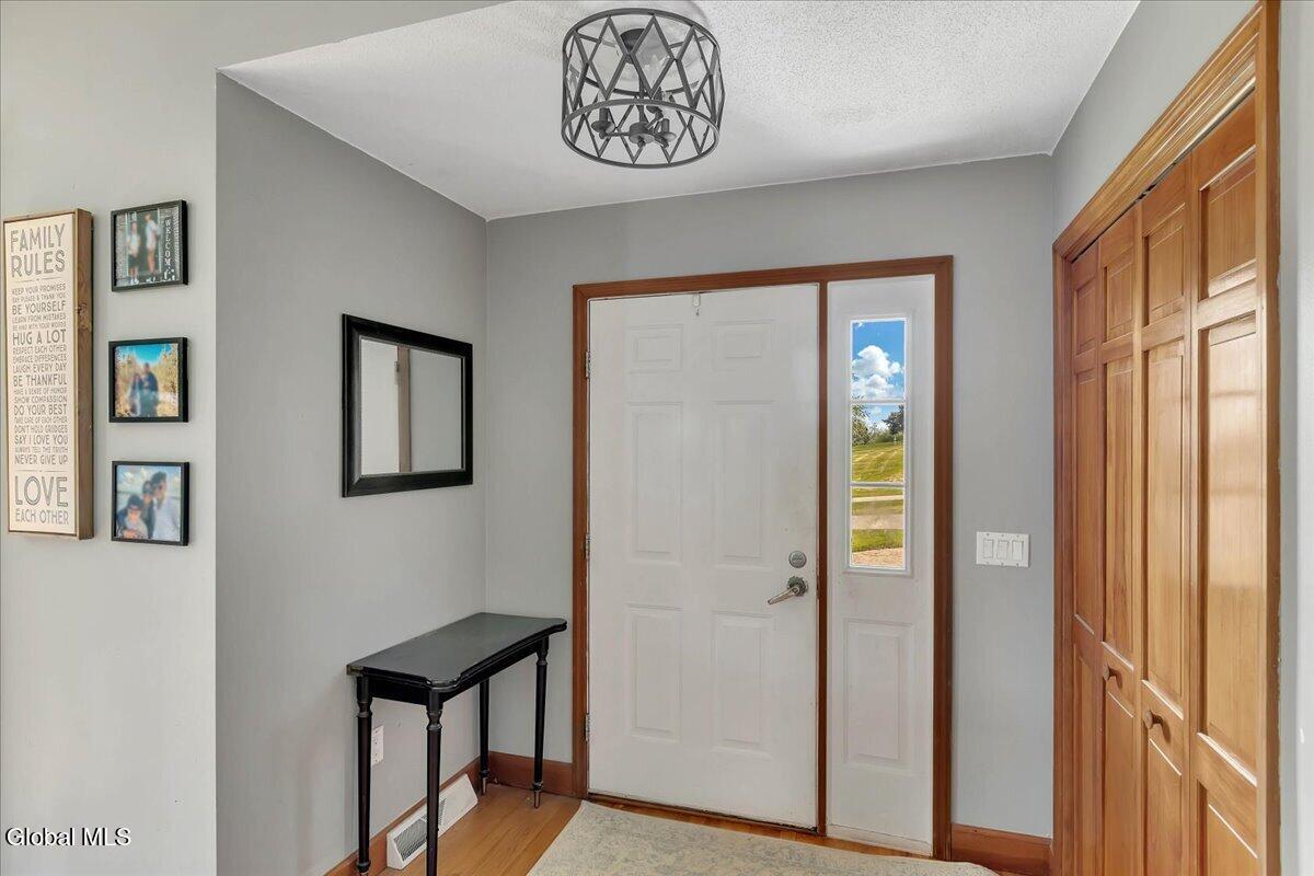 105 Wilrose Lane Troy NY 12180