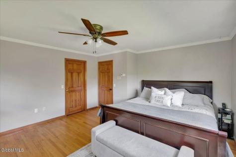 105 Wilrose Lane Troy NY 12180