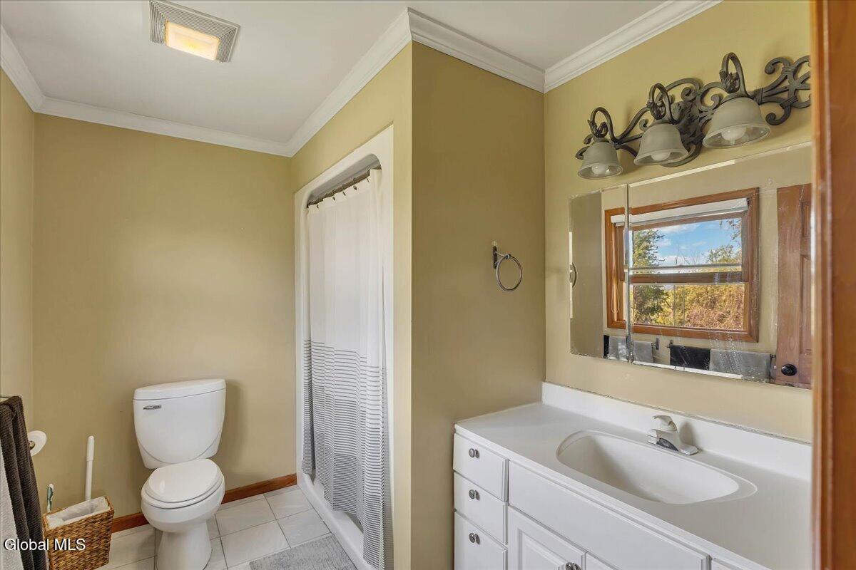 105 Wilrose Lane Troy NY 12180