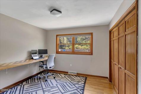 105 Wilrose Lane Troy NY 12180