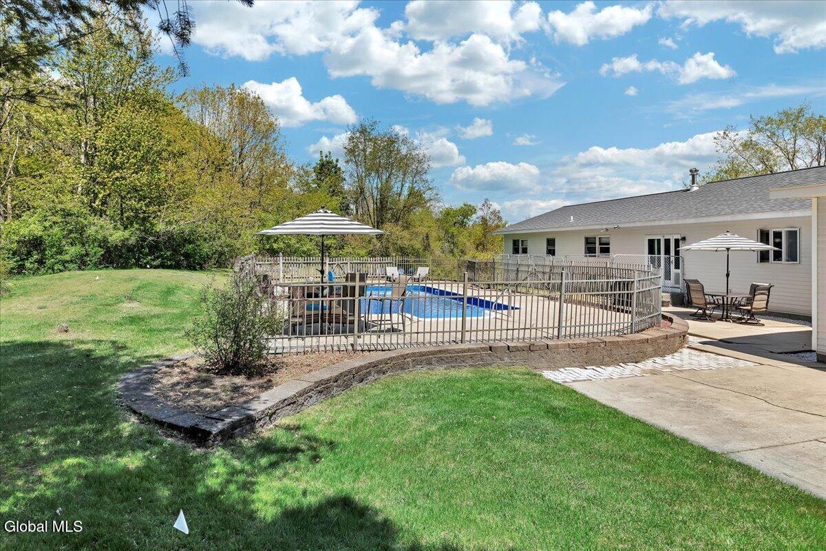 105 Wilrose Lane Troy NY 12180