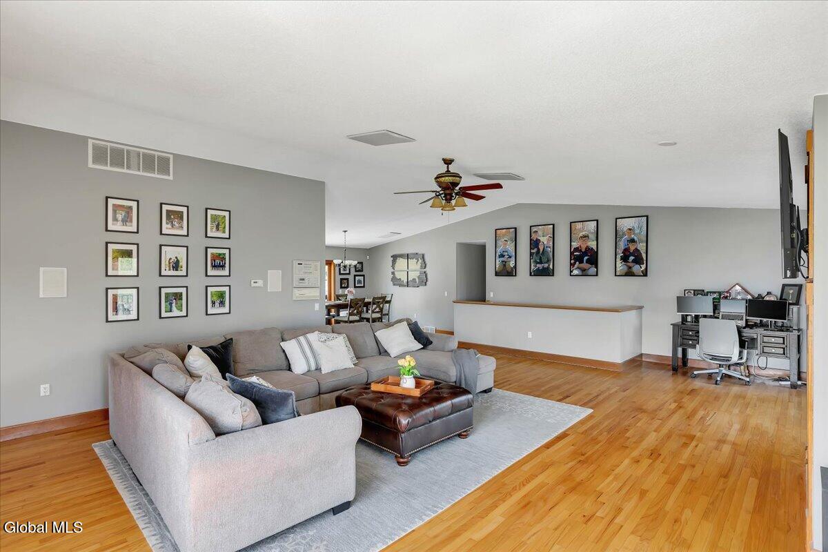 105 Wilrose Lane Troy NY 12180