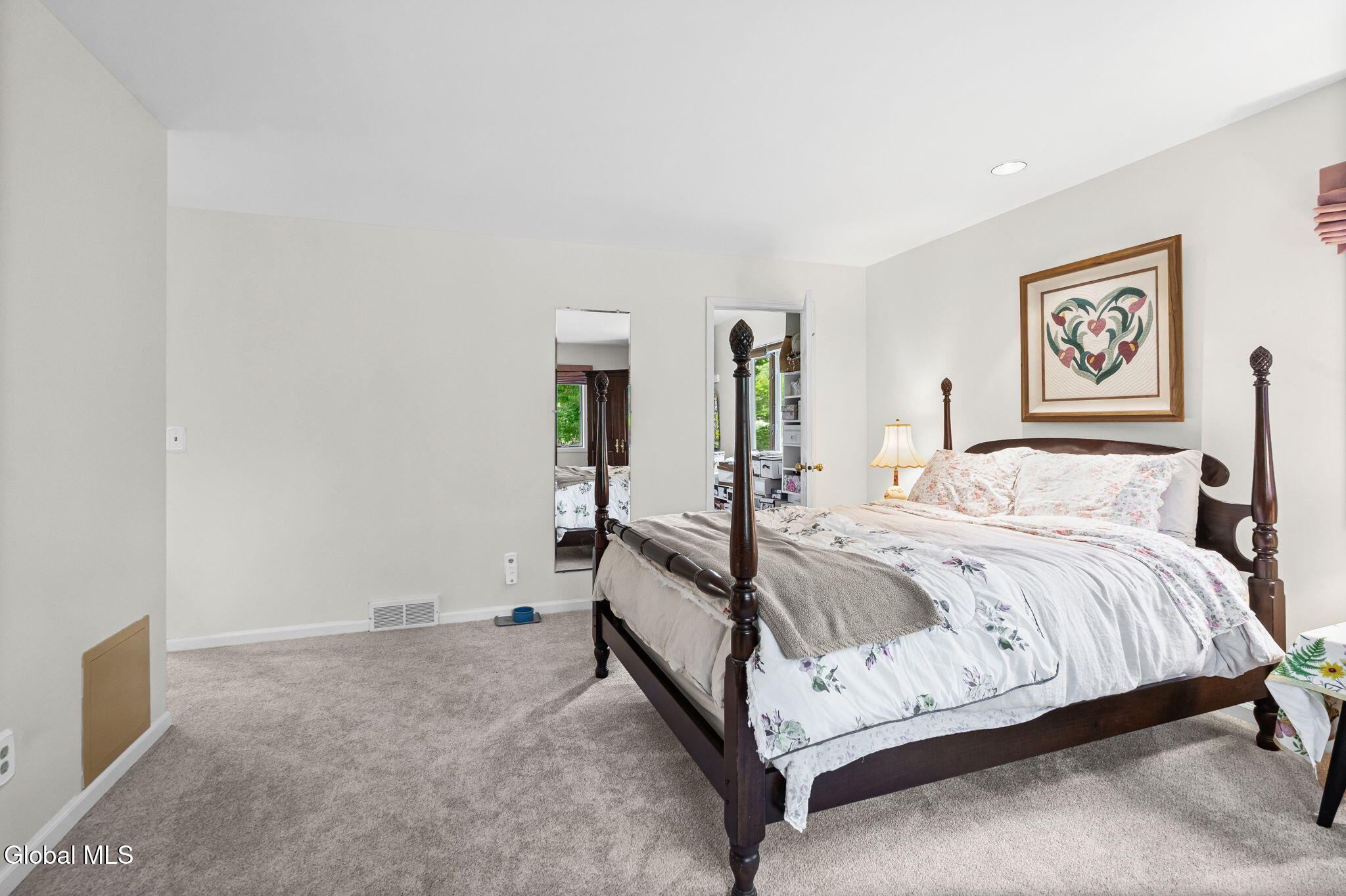 240 W Bentwood Court Albany NY 12203