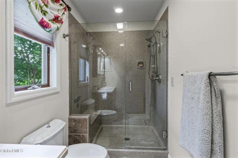 240 W Bentwood Court Albany NY 12203