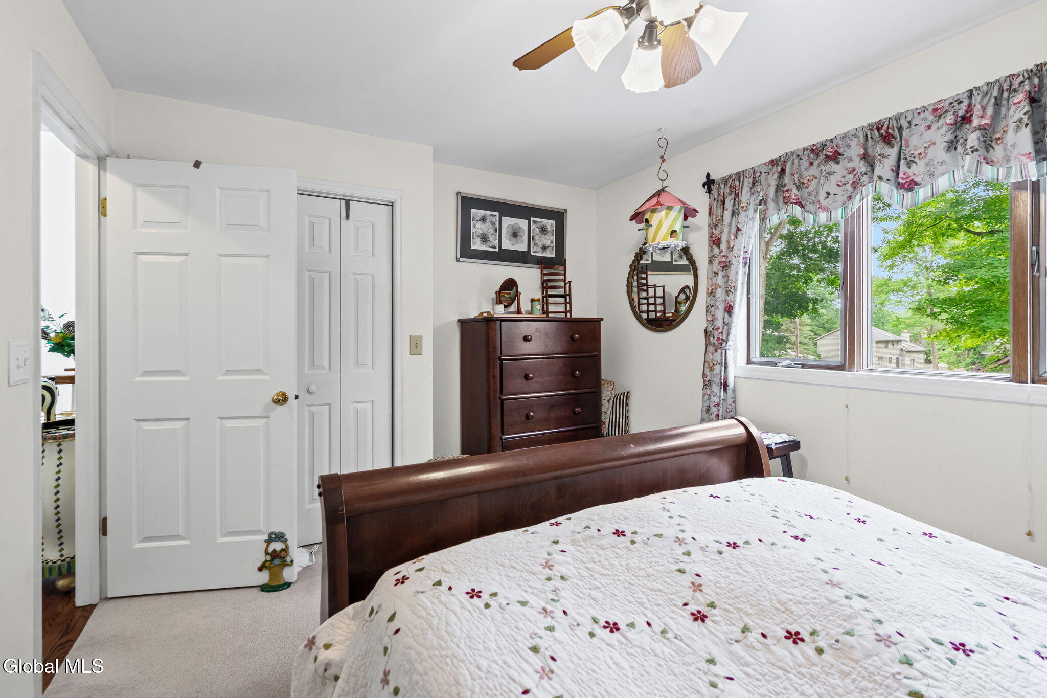 240 W Bentwood Court Albany NY 12203