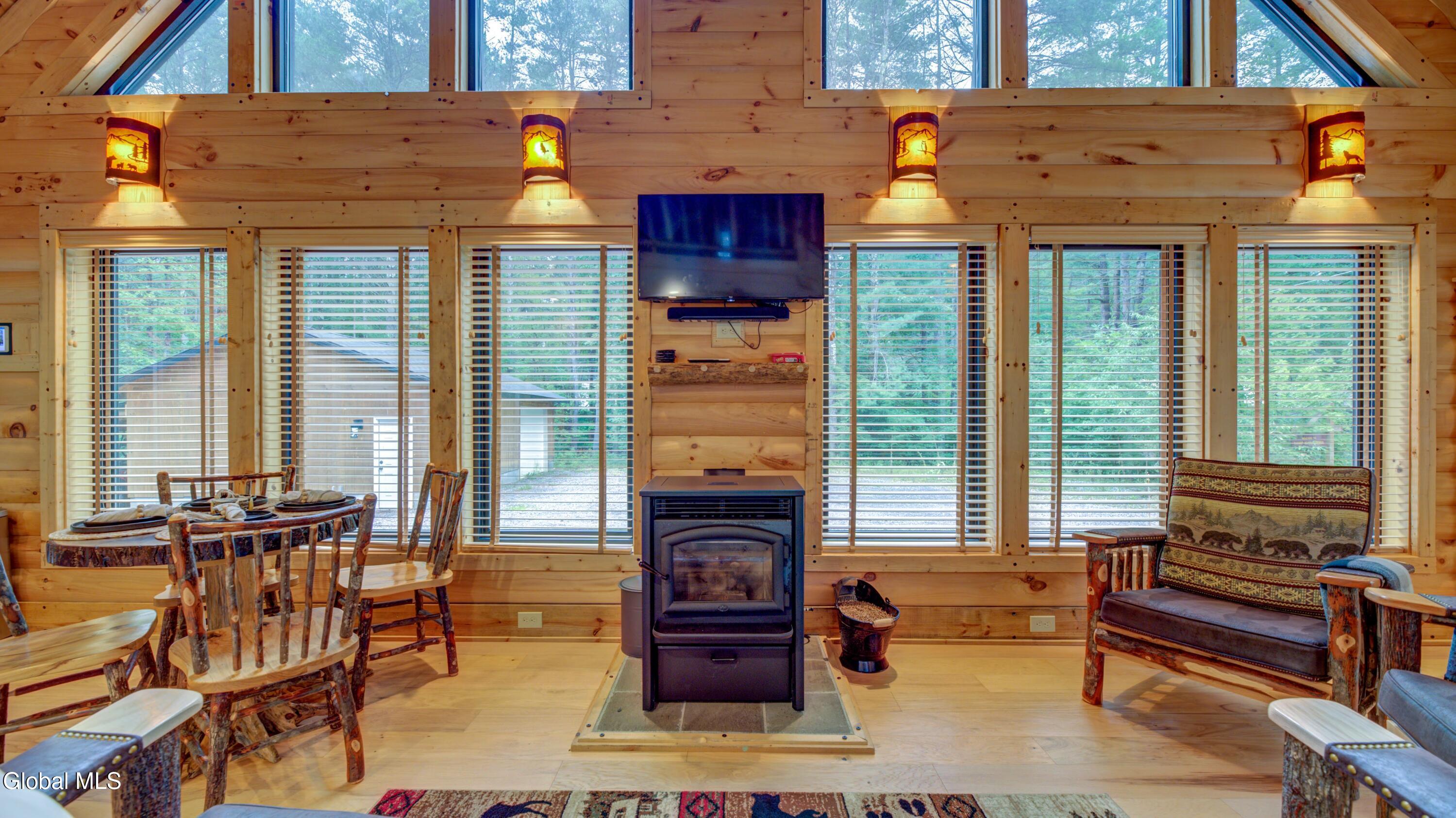 211-213 Woods Hollow Road Gloversville NY 12078