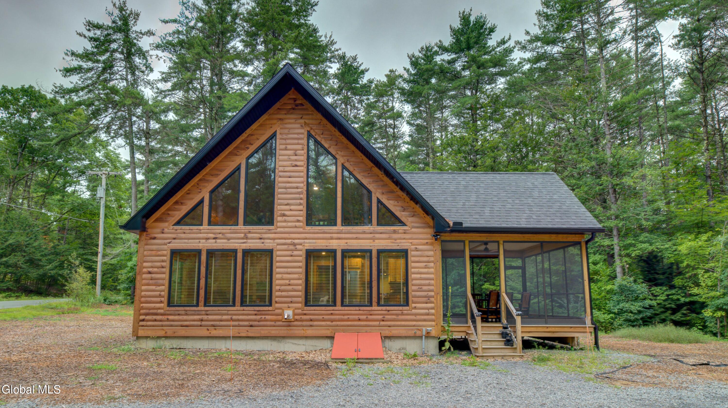 211-213 Woods Hollow Road Gloversville NY 12078