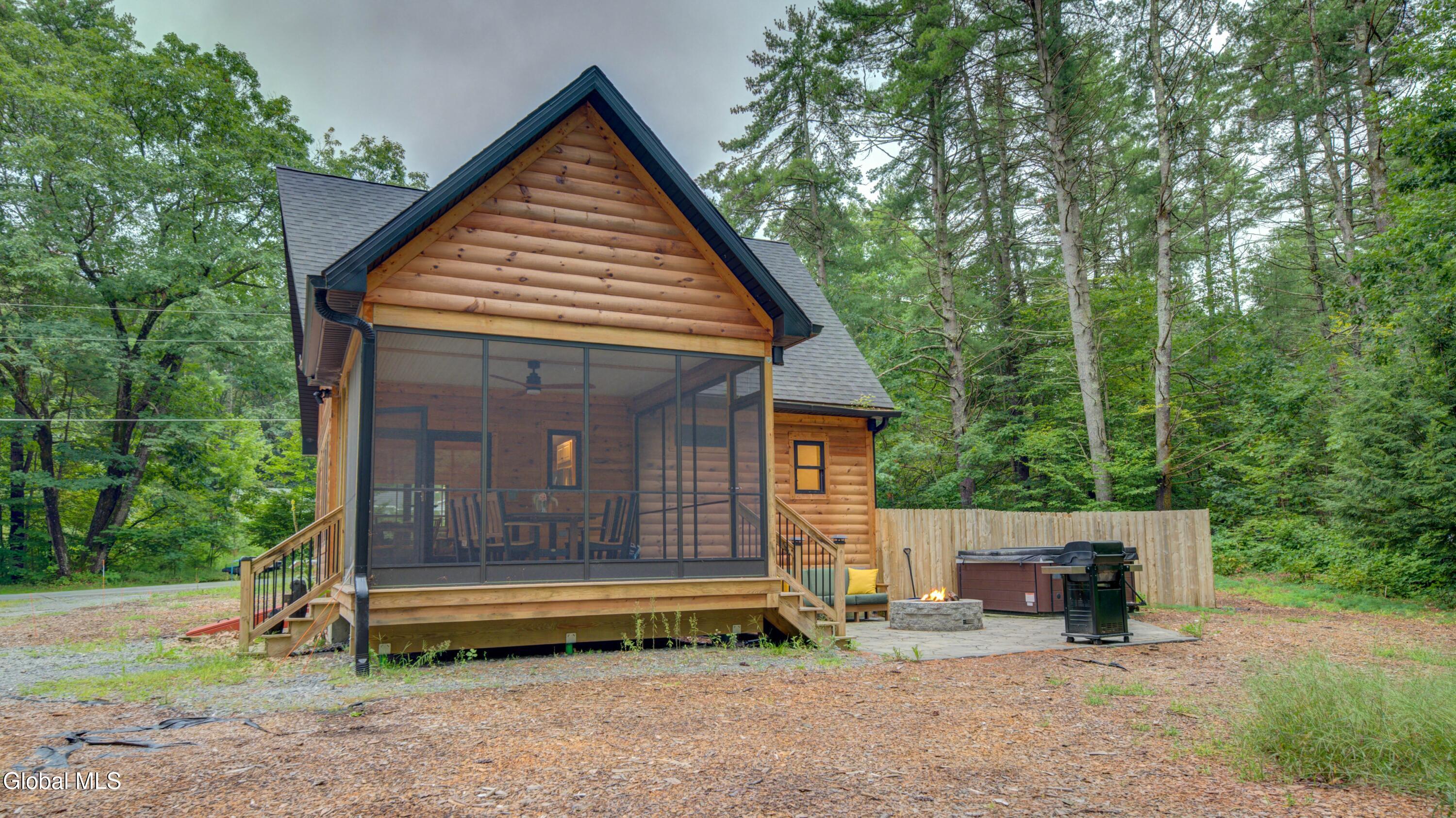 211-213 Woods Hollow Road Gloversville NY 12078