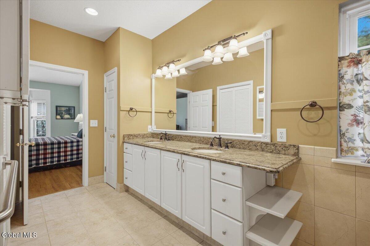 40 Lehland Drive Queensbury NY 12804