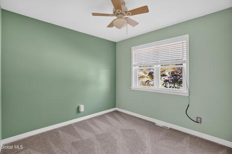 5 Hemlock Lane Albany NY 12208